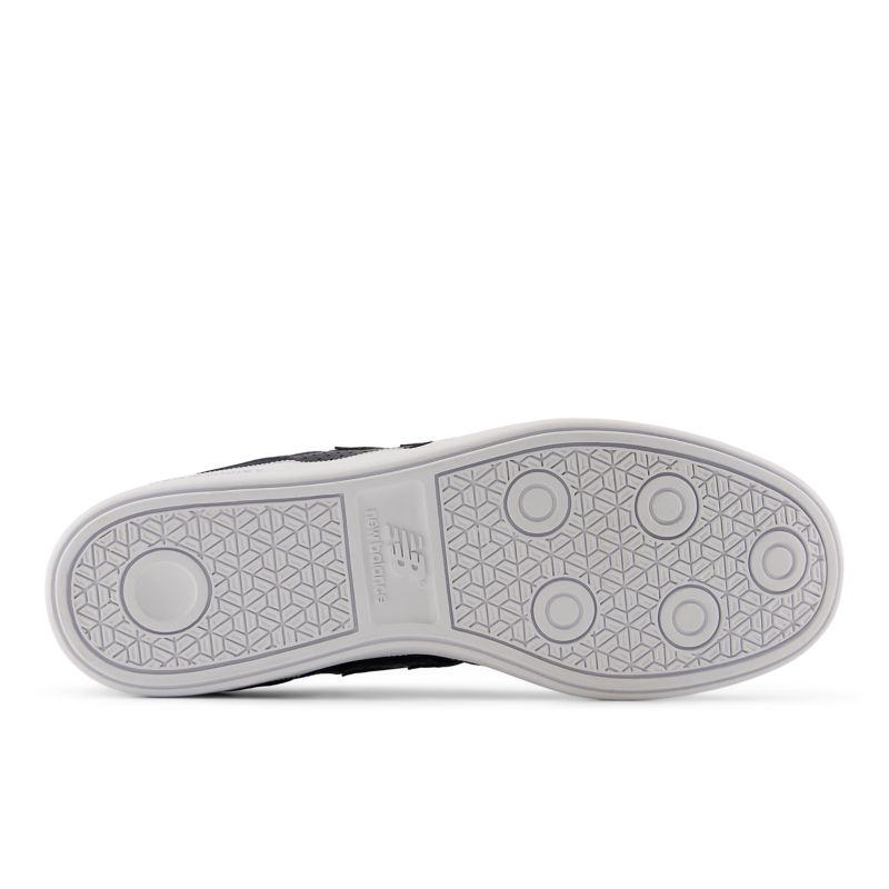 New Balance Numeric