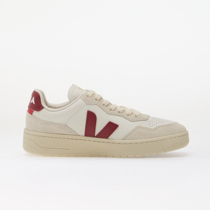 Veja V-90 O.T. White/ Marsala/ Natural