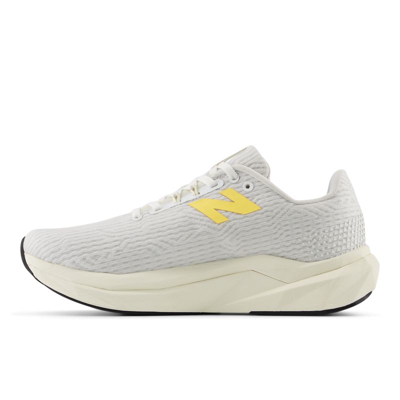 New Balance FuelCell Propel v5 GS