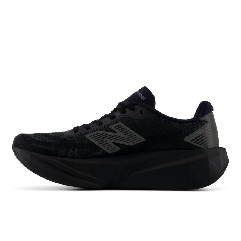 New Balance FuelCell Rebel v5