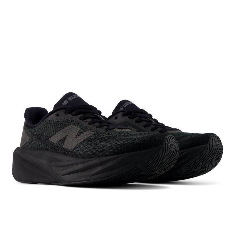 New Balance FuelCell Rebel v5