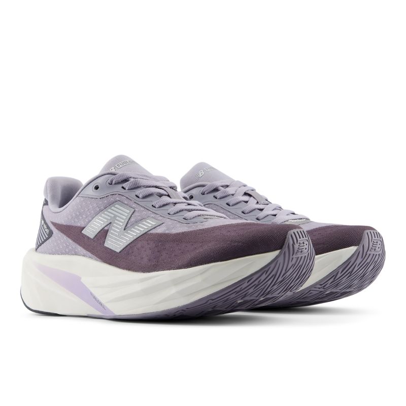 New Balance FuelCell Rebel v5