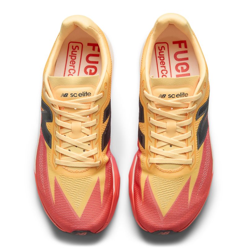New Balance FuelCell SC Elite V5