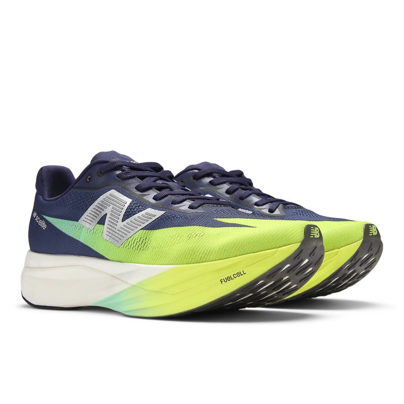 New Balance FuelCell SC Elite V5