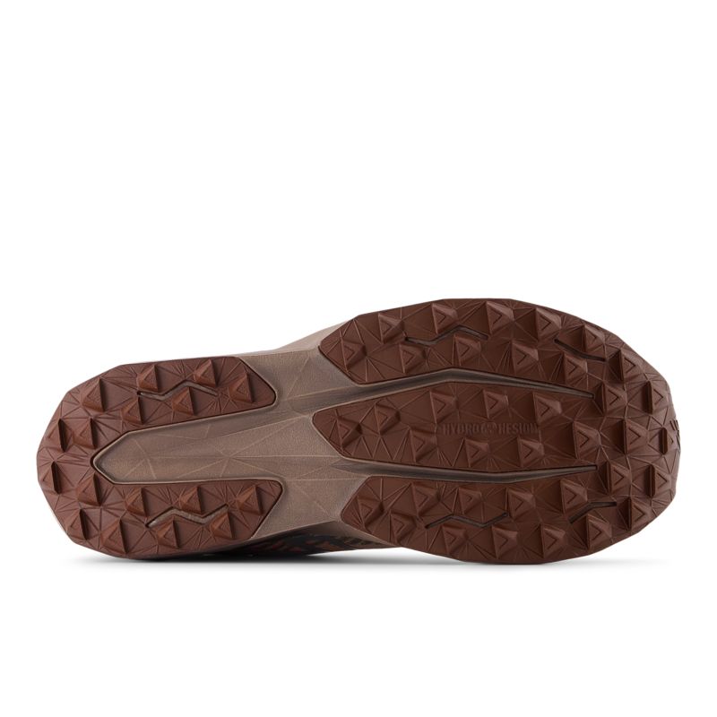 New Balance FuelCell Venym