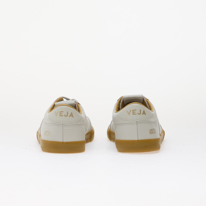 Veja Volley Sig Grained Oil Leather Pearl